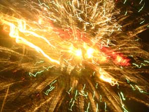 Fuesgos de artificio en la Fiesta Nacional de San Antonio de Padua